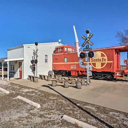 Unique Joplin Gem Converted Train Car Studio 외부 사진